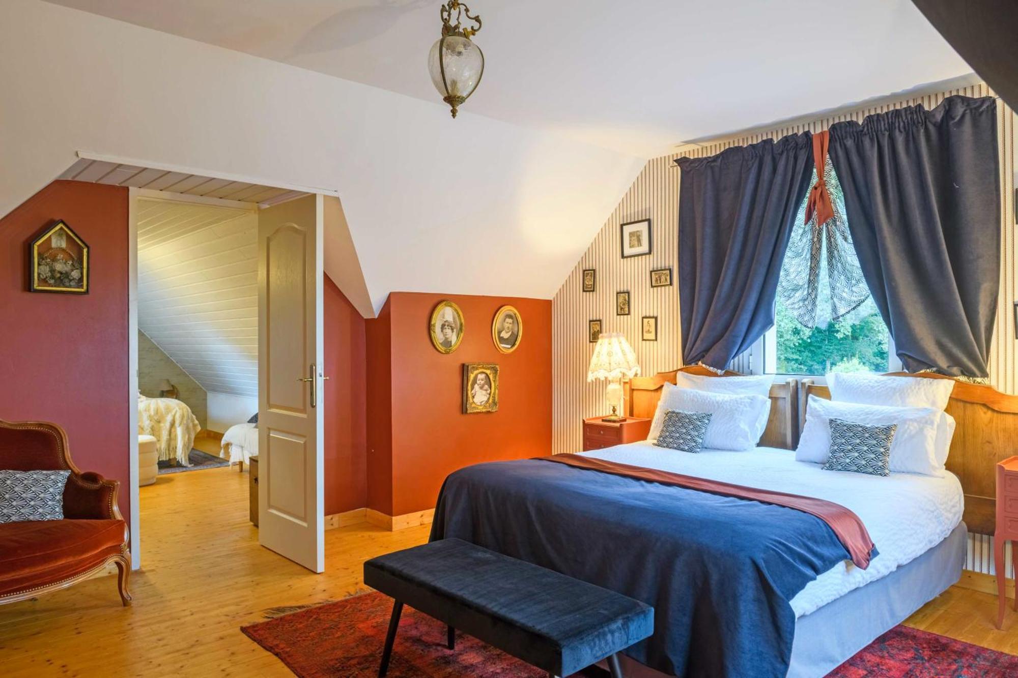 Les Pierres Bleues Bed and Breakfast Saint-Coulitz Eksteriør billede
