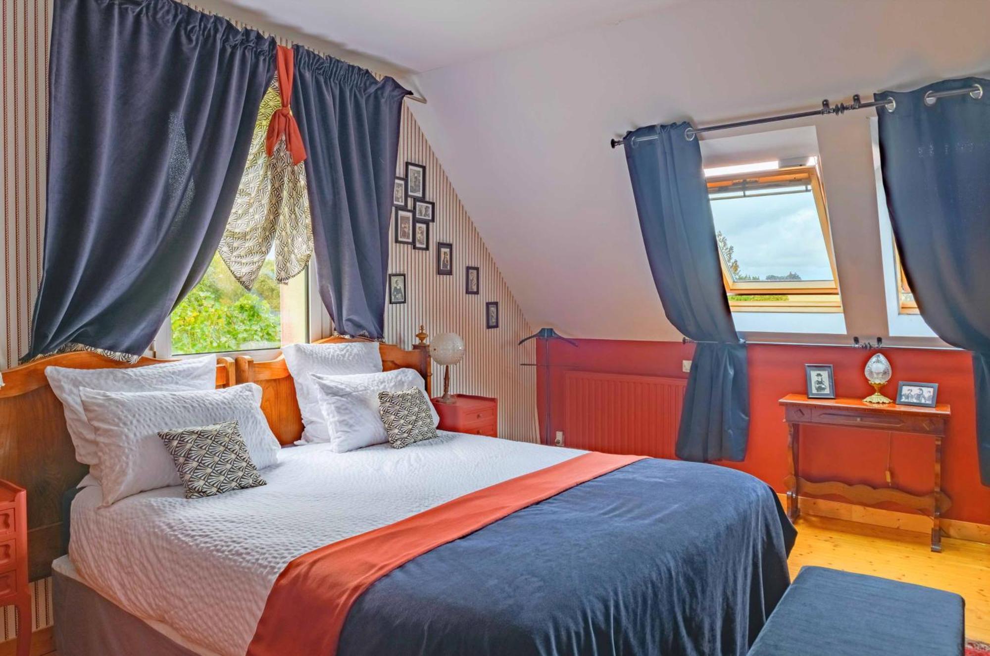 Les Pierres Bleues Bed and Breakfast Saint-Coulitz Eksteriør billede